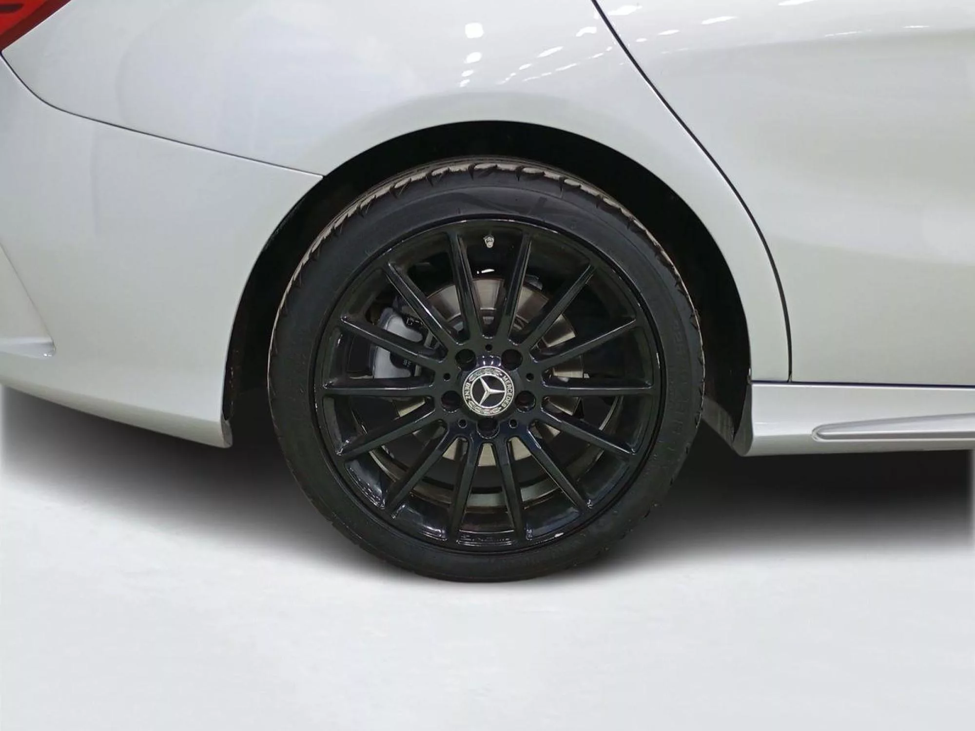 MERCEDES CLA Diesel 2019 segunda-mano Jaén