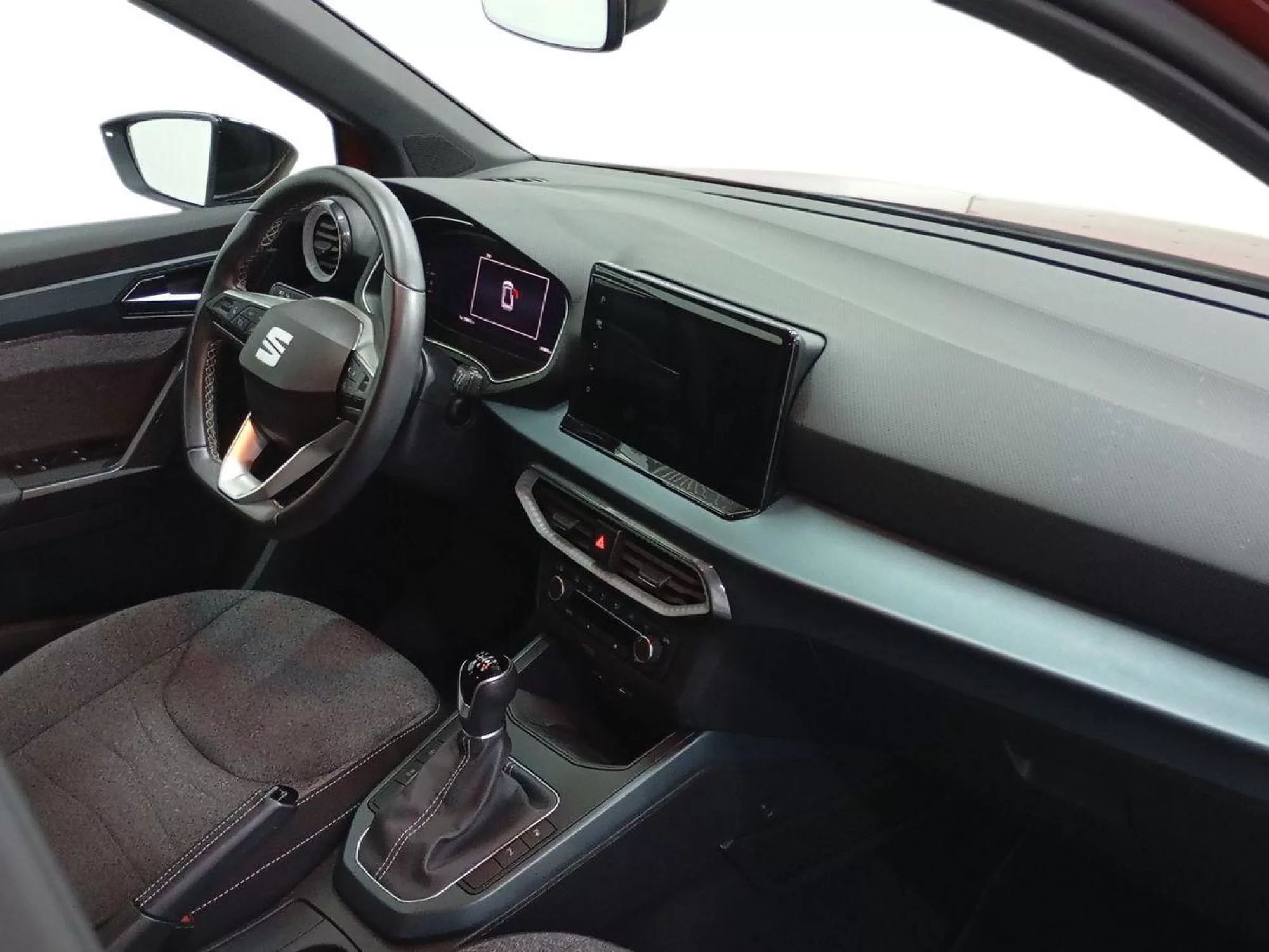 SEAT ARONA Gasolina 2022 segunda-mano Jaén