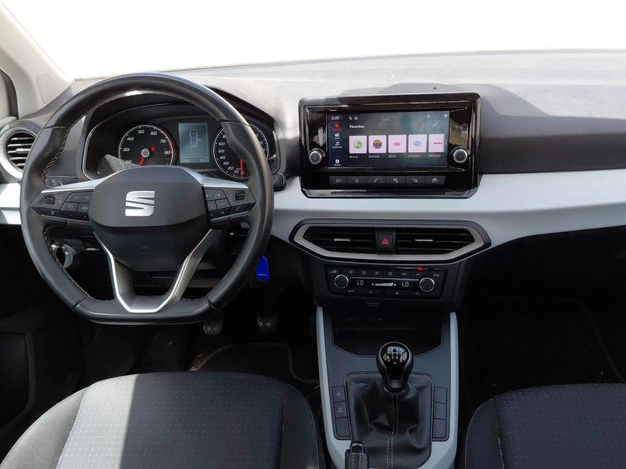 SEAT ARONA Gasolina 2022 segunda-mano Jaén