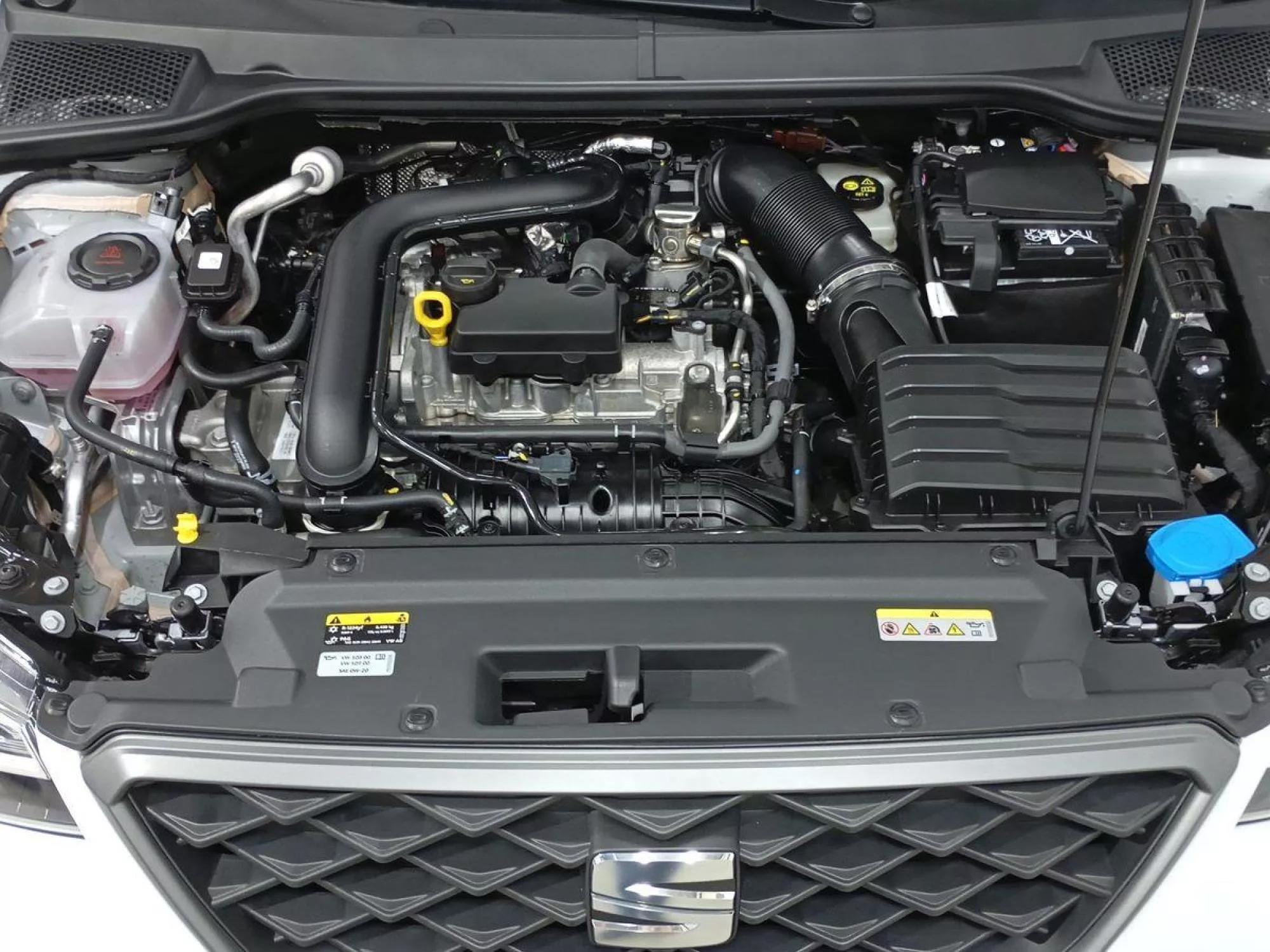 SEAT ARONA Gasolina 2024 segunda-mano Jaén
