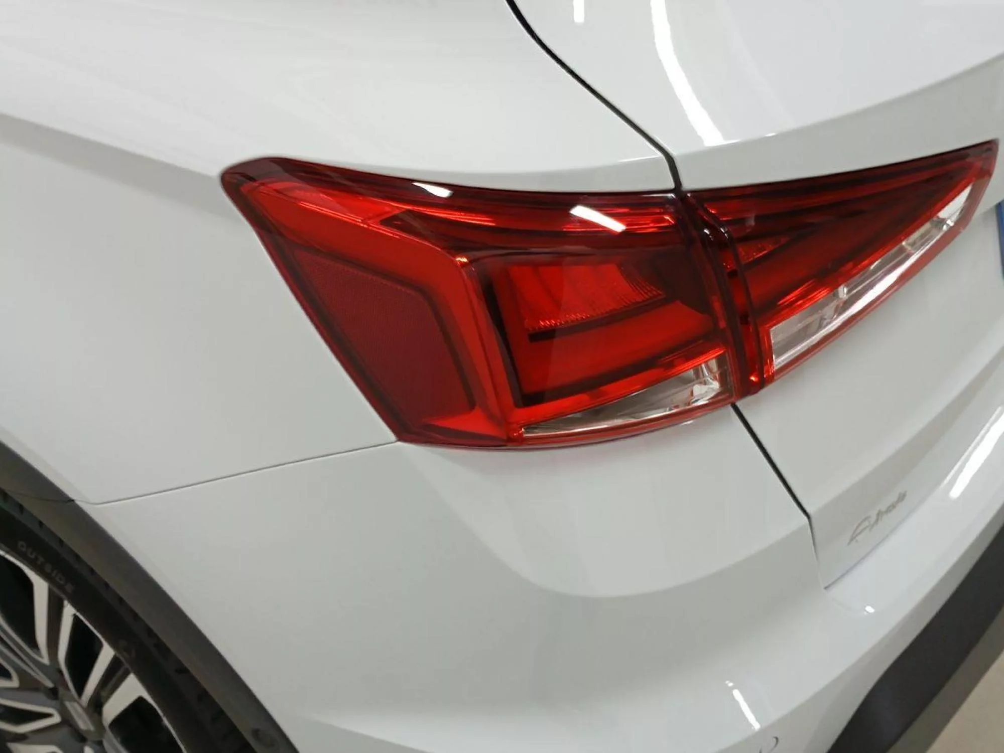 SEAT ARONA Gasolina 2024 segunda-mano Jaén