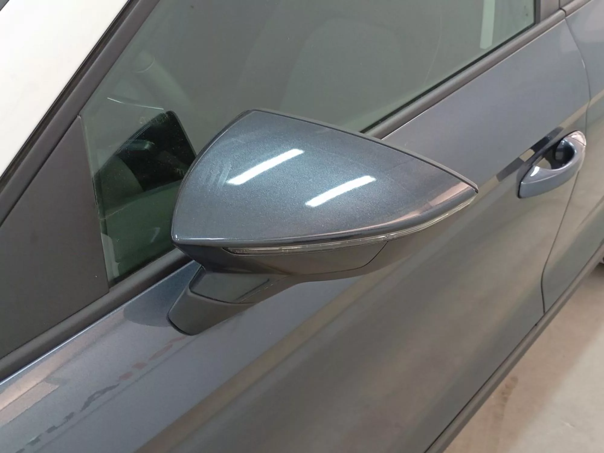 SEAT ARONA Gasolina 2025 segunda-mano Granada