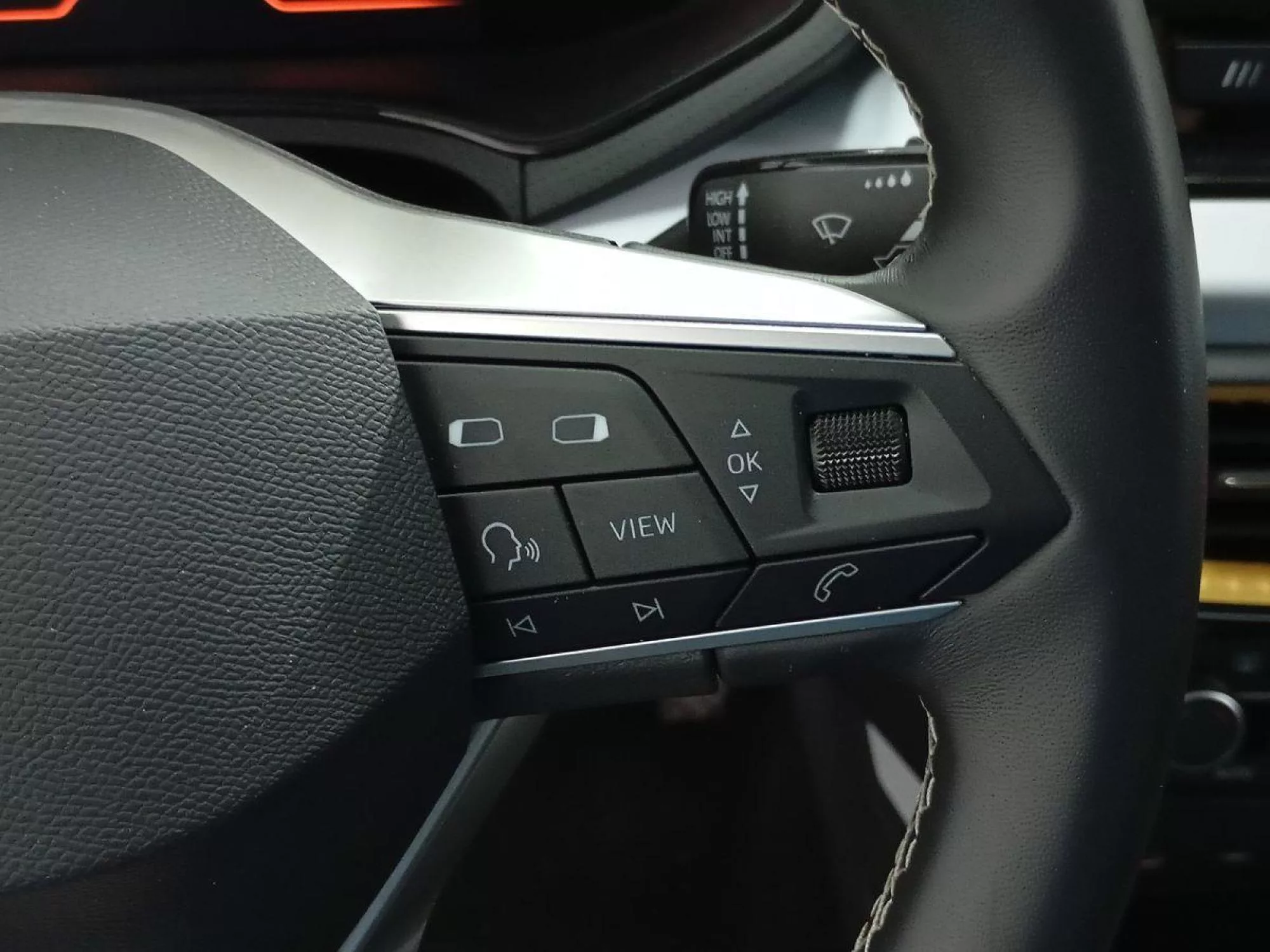 SEAT ARONA Gasolina 2025 segunda-mano Jaén