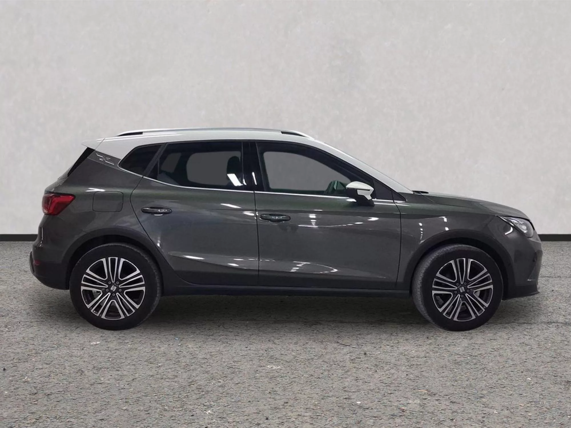 SEAT ARONA Gasolina 2025 segunda-mano Jaén