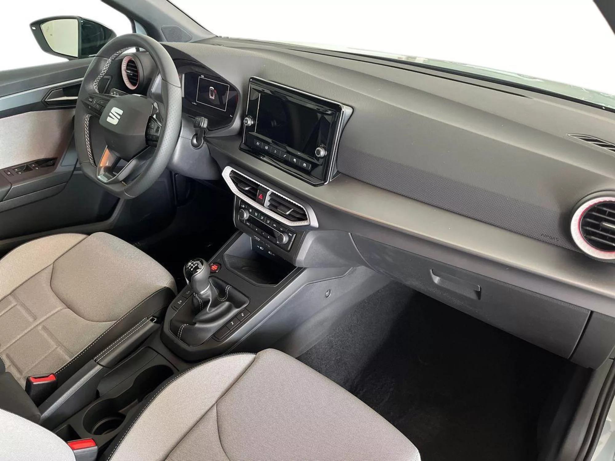 SEAT ARONA Gasolina 2026 km 0 Jaén