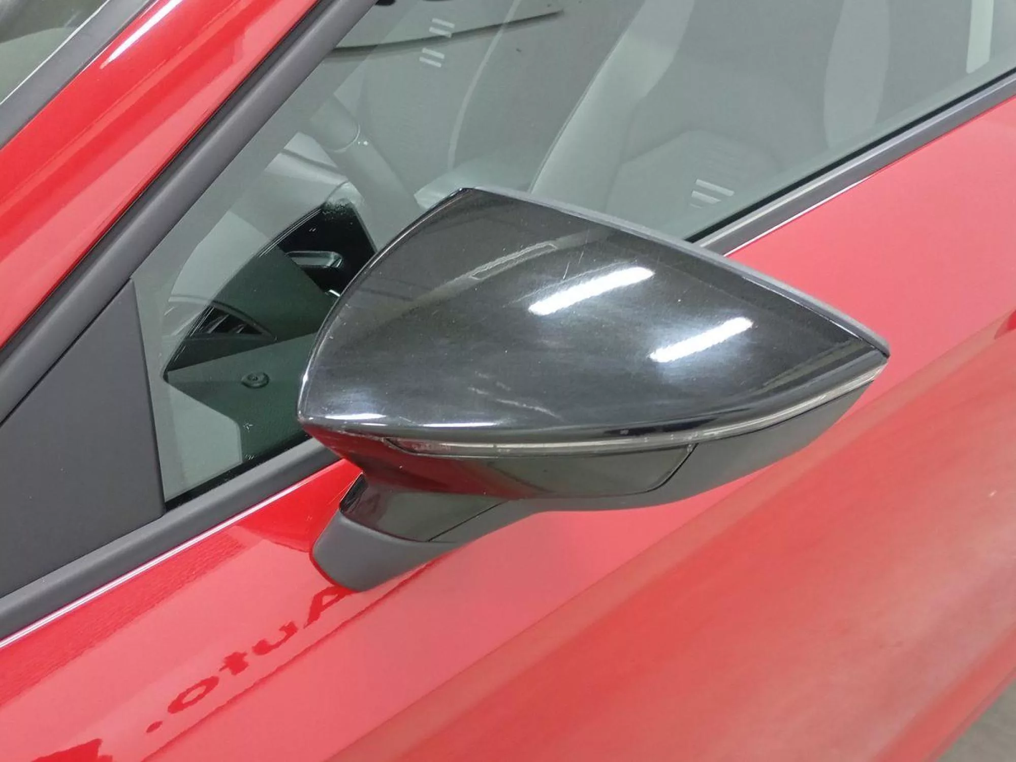 SEAT LEON Gasolina 2020 segunda-mano Jaén