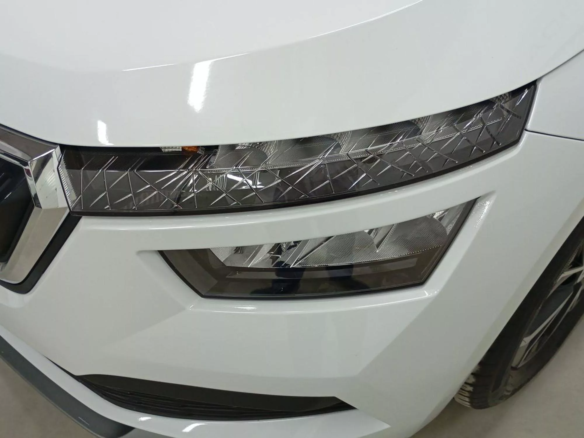 SKODA KAMIQ Gasolina 2022 segunda-mano Jaén