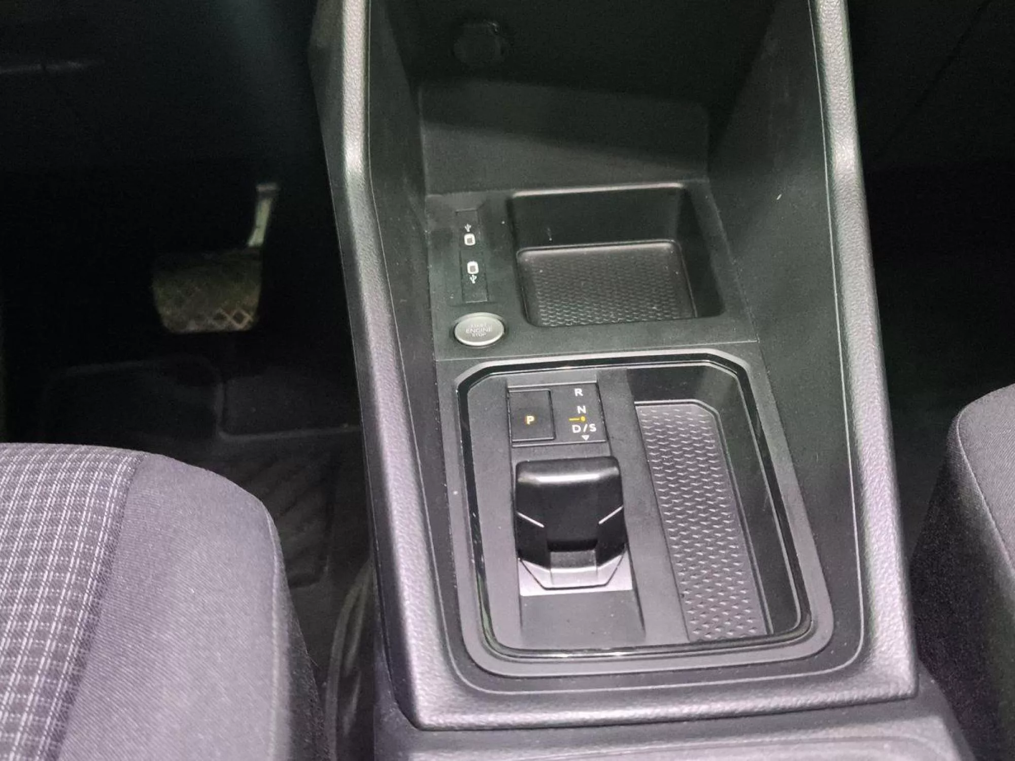 VOLKSWAGEN CADDY Diesel 2022 segunda-mano Jaén