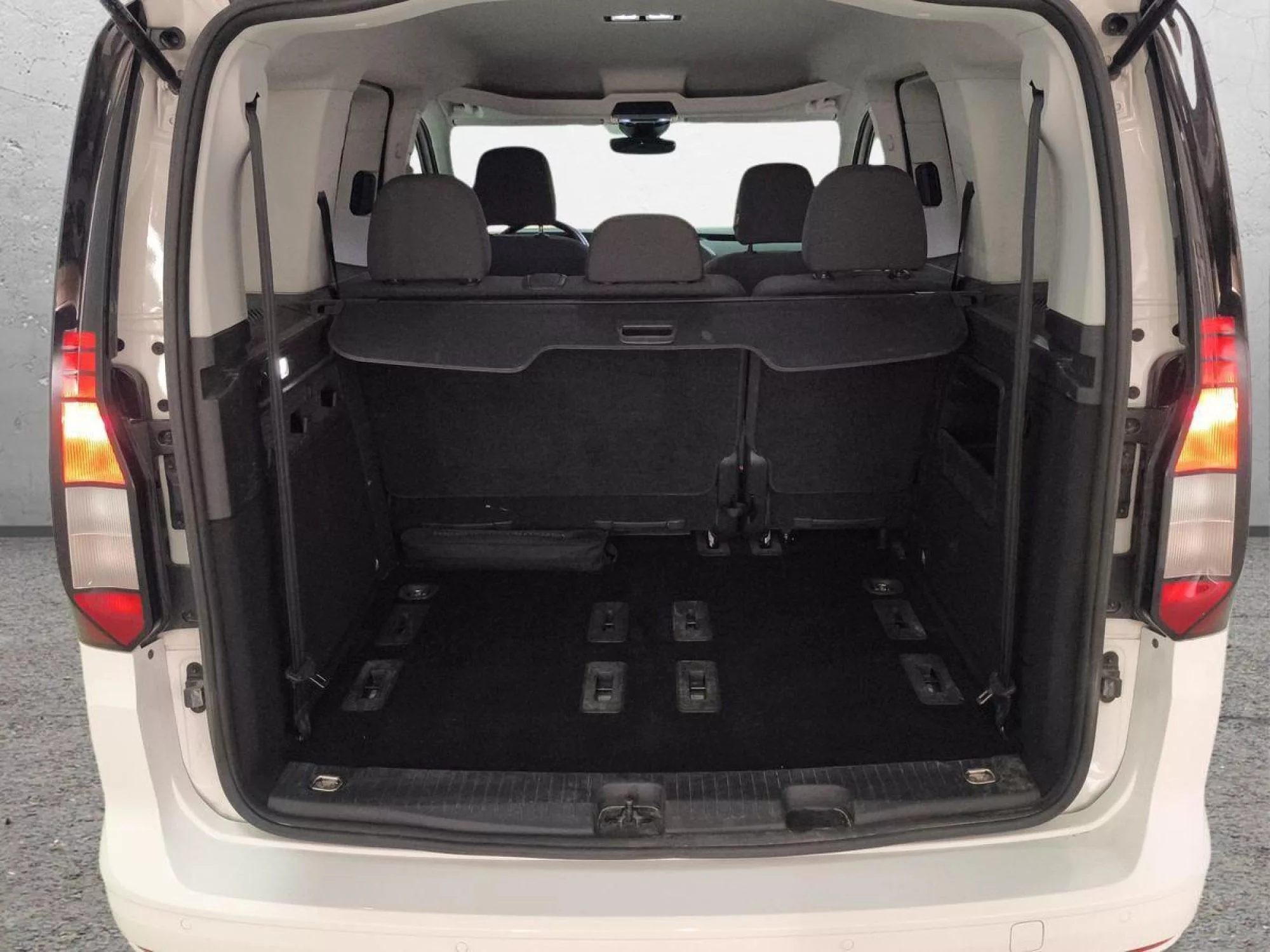 VOLKSWAGEN CADDY Diesel 2022 segunda-mano Jaén