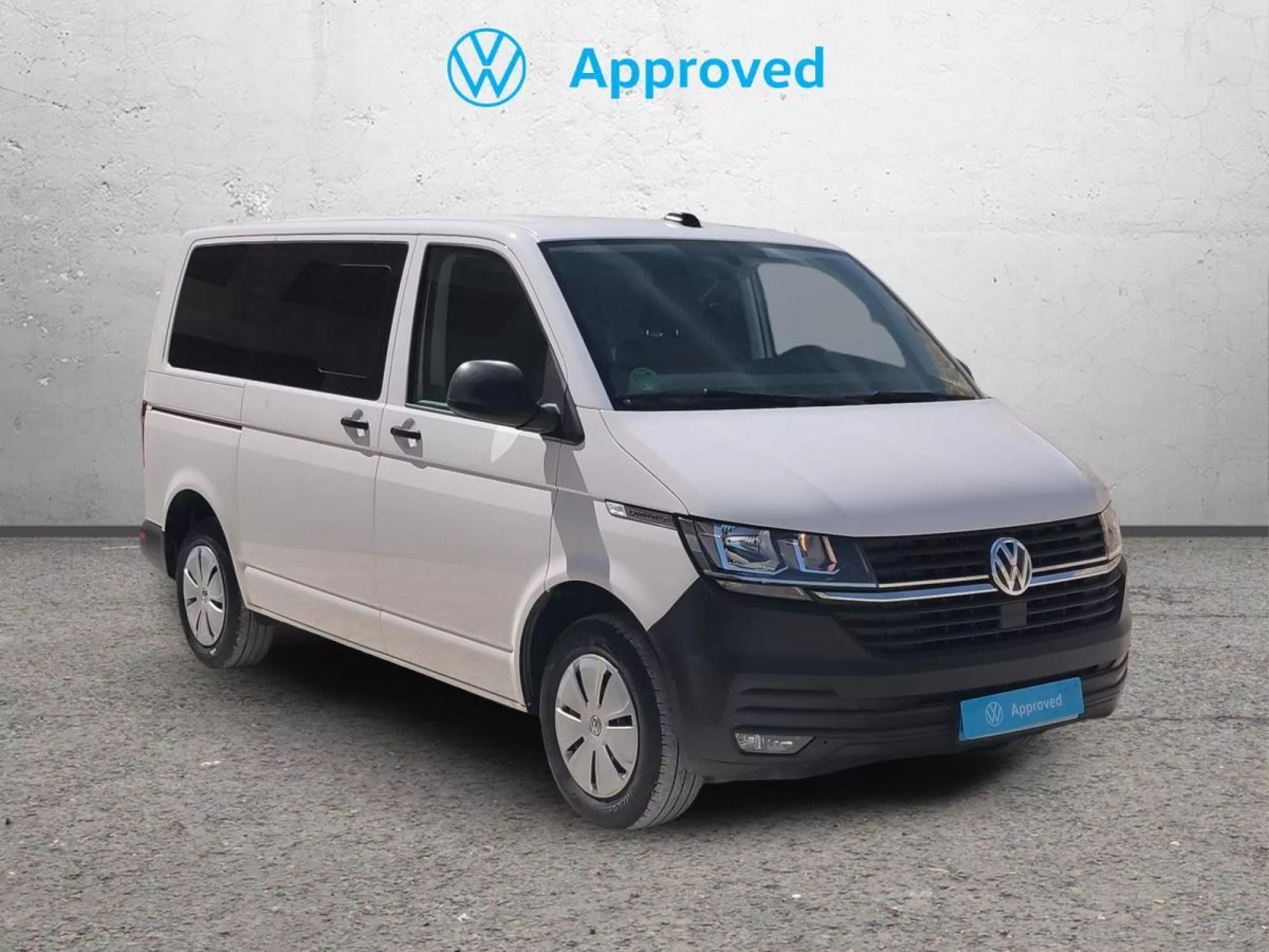 VOLKSWAGEN CARAVELLE Diesel 2025 segunda-mano Jaén
