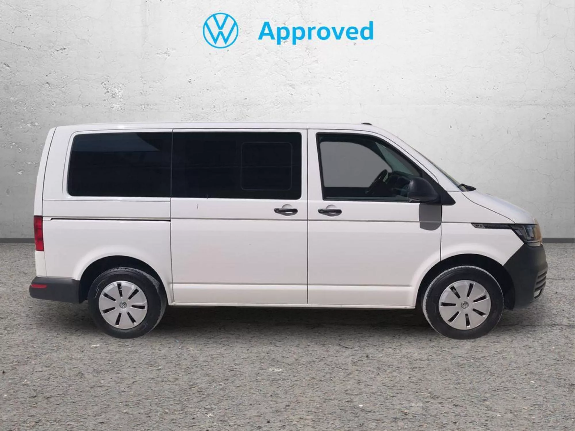 VOLKSWAGEN CARAVELLE Diesel 2025 segunda-mano Jaén
