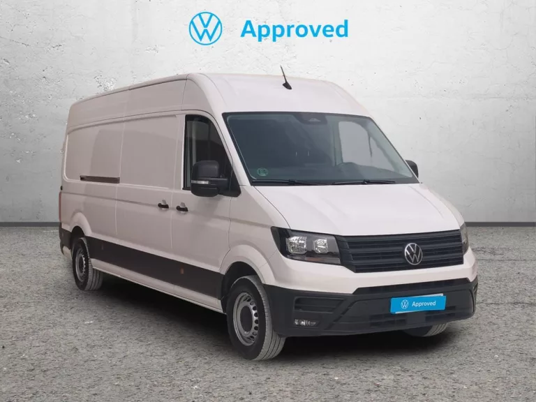 VOLKSWAGEN CRAFTER FURGON Diesel 2025 segunda-mano Jaén