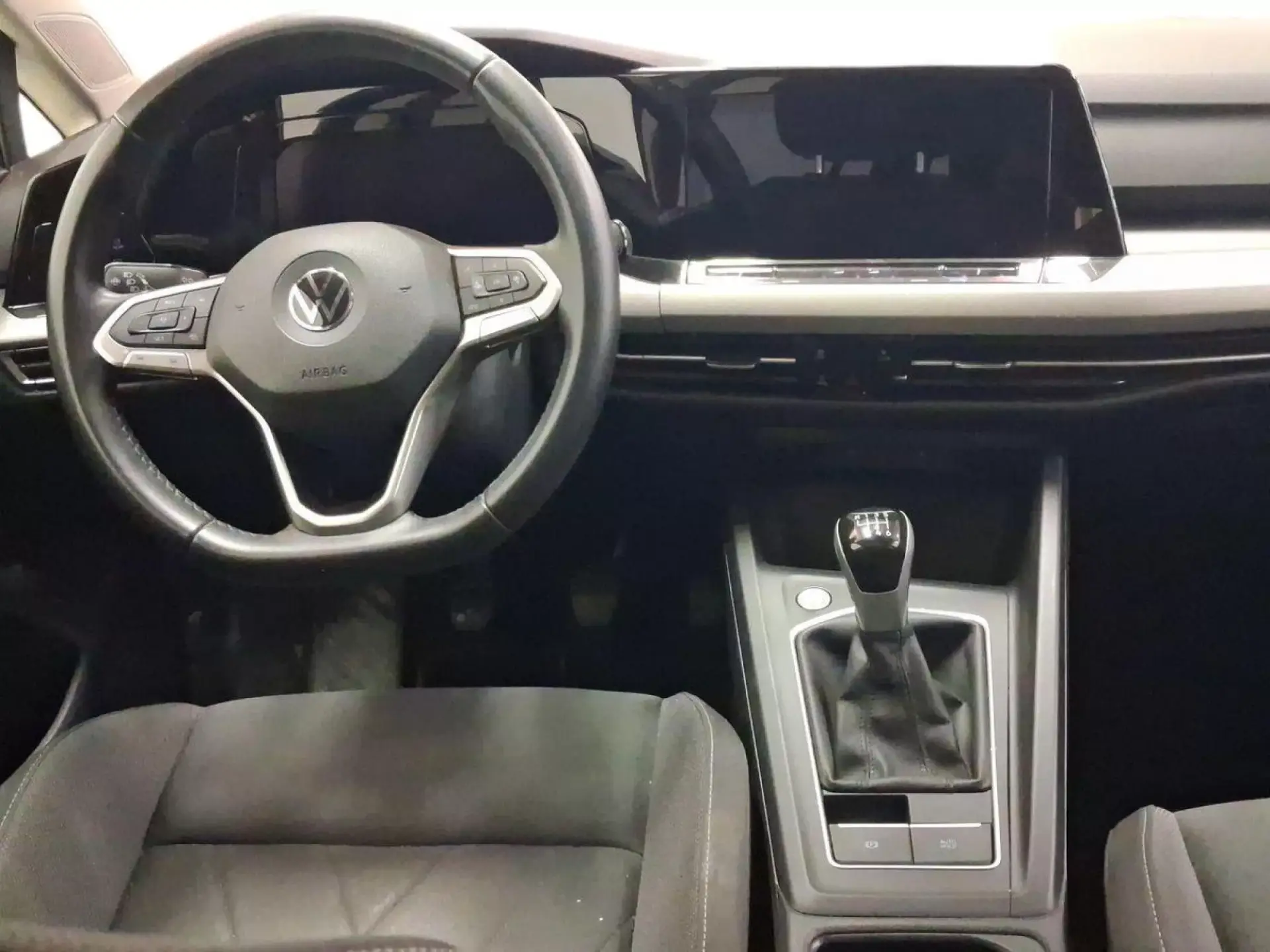 VOLKSWAGEN GOLF VARIANT Diesel 2022 segunda-mano Jaén