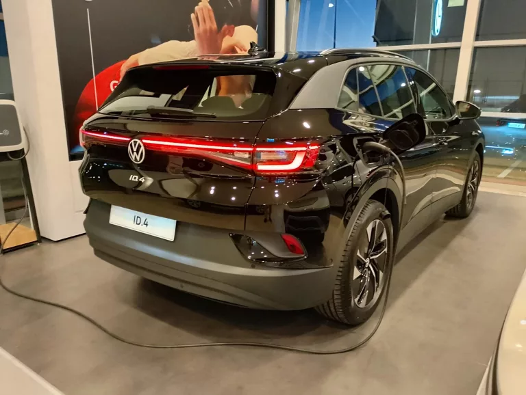 VOLKSWAGEN ID.4 Electrico nuevo entrega inmediata Jaén