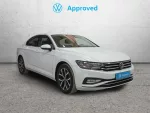 VOLKSWAGEN PASSAT Diesel 2022 segunda-mano Jaén