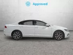 VOLKSWAGEN PASSAT Diesel 2022 segunda-mano Jaén