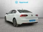 VOLKSWAGEN PASSAT Diesel 2022 segunda-mano Jaén