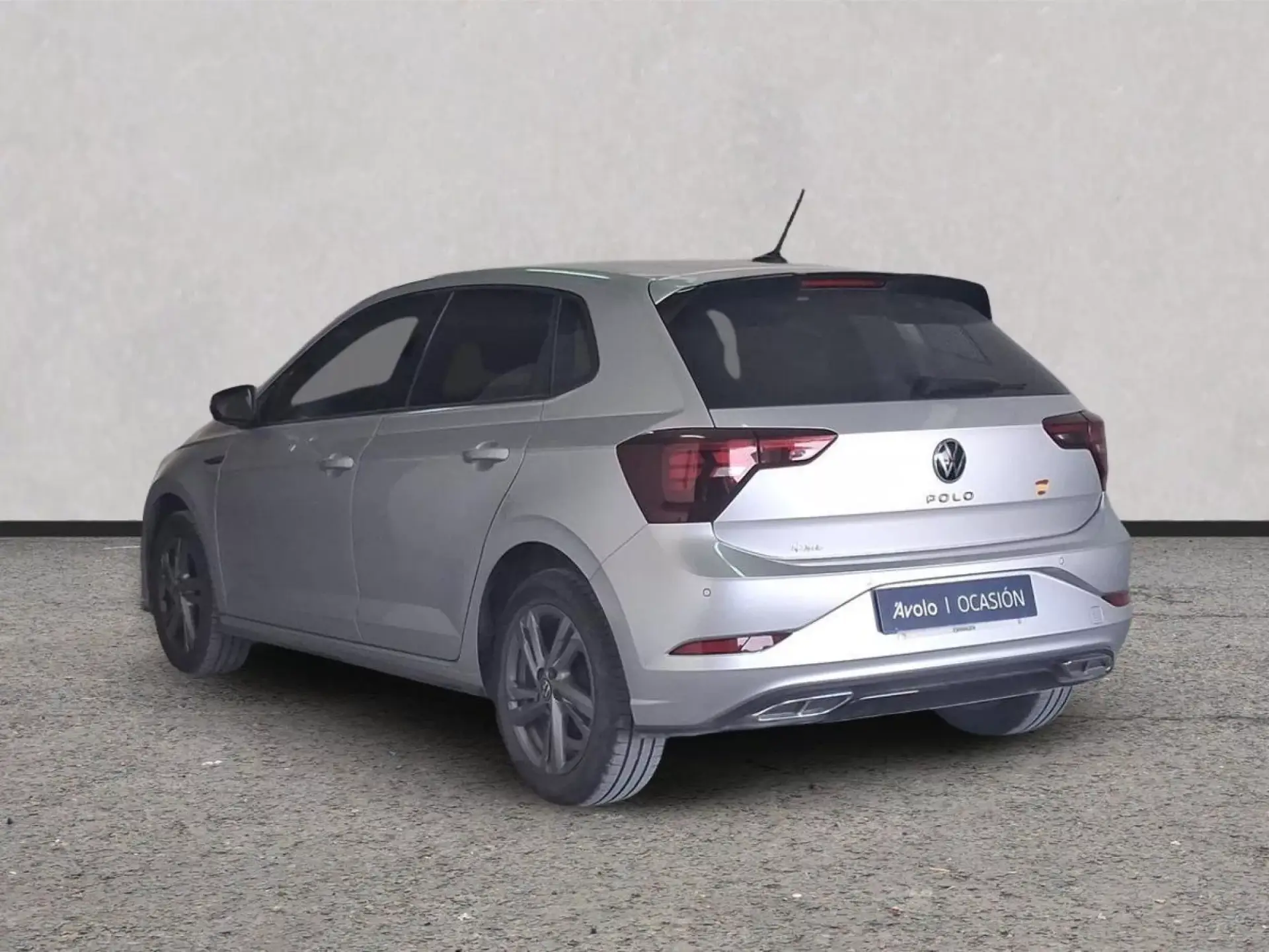 VOLKSWAGEN POLO Gasolina 2024 segunda-mano Jaén