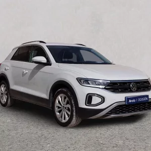 VOLKSWAGEN T-ROC Diesel 2024 segunda-mano Jaén