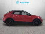VOLKSWAGEN T-ROC Gasolina 2023 segunda-mano Jaén