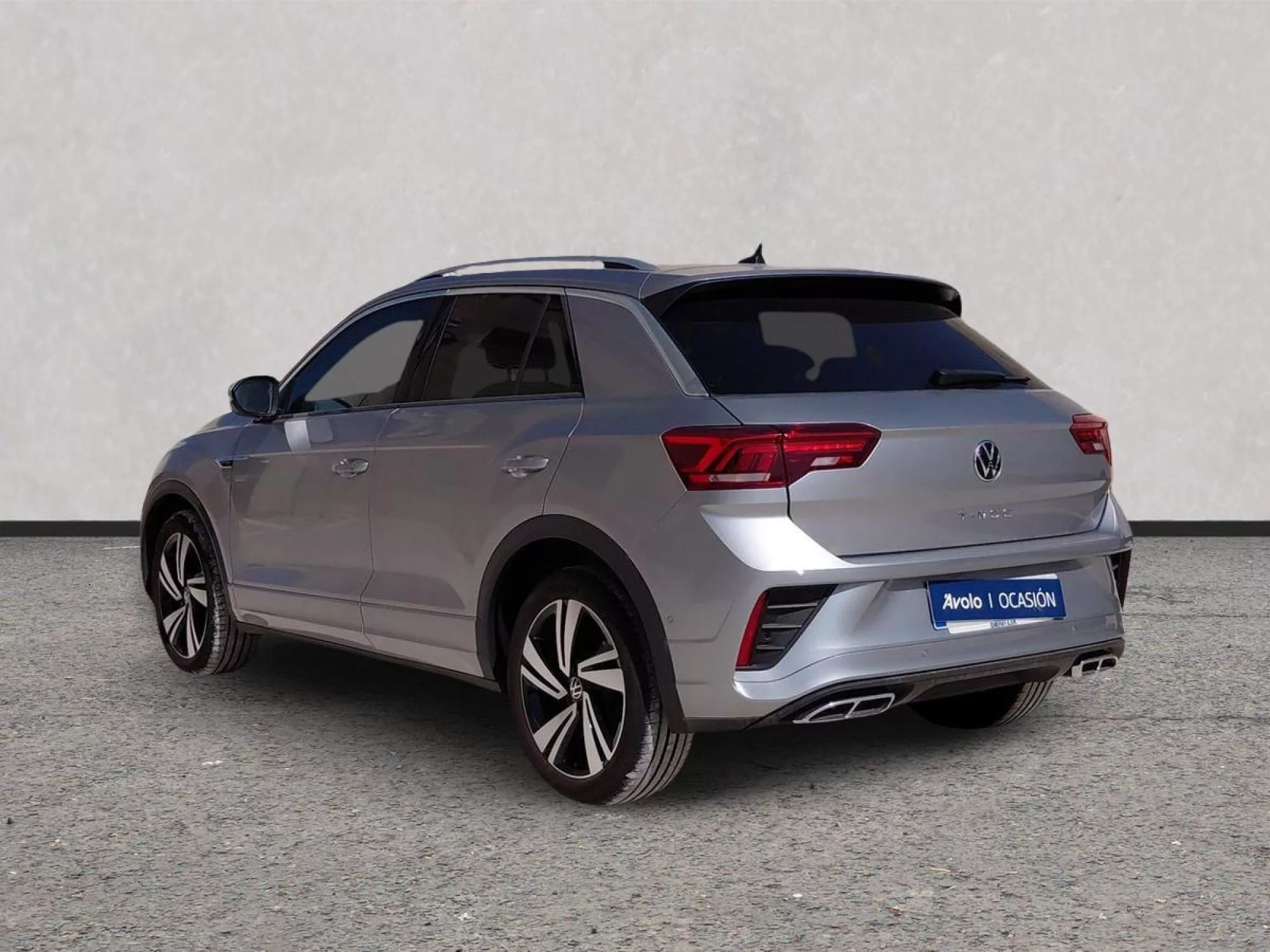 VOLKSWAGEN T-ROC Gasolina 2025 segunda-mano Jaén