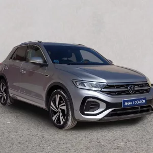 VOLKSWAGEN T-ROC Gasolina 2025 segunda-mano Jaén