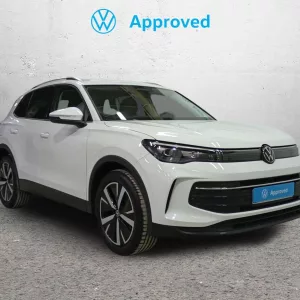 VOLKSWAGEN TIGUAN Diesel 2025 segunda-mano Jaén