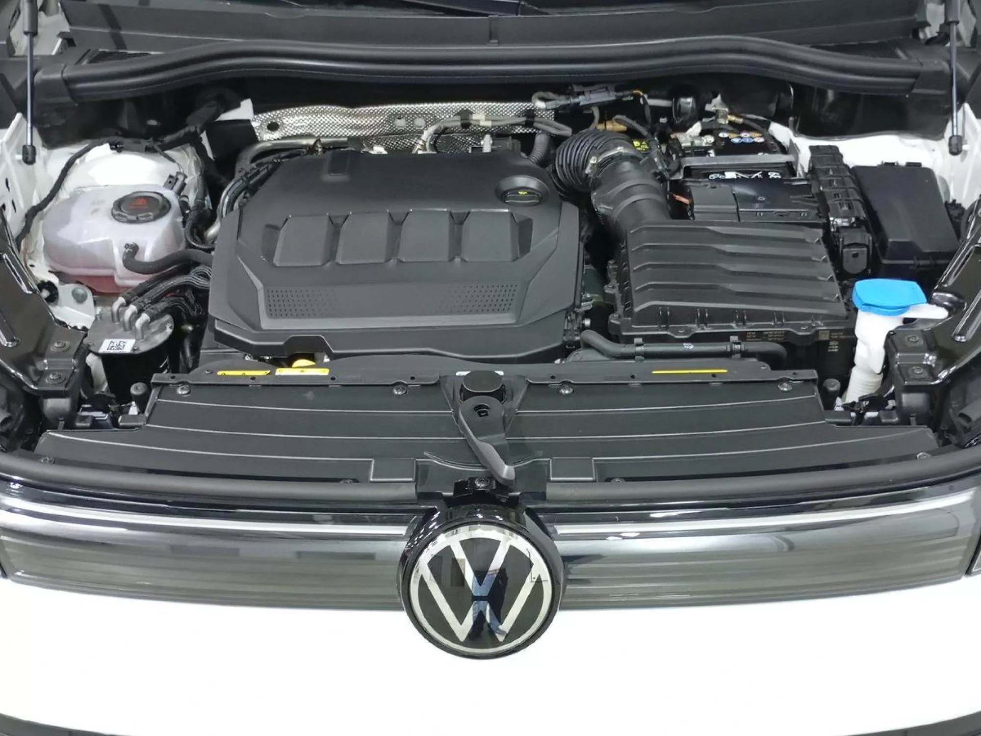 VOLKSWAGEN TIGUAN Diesel 2025 segunda-mano Jaén