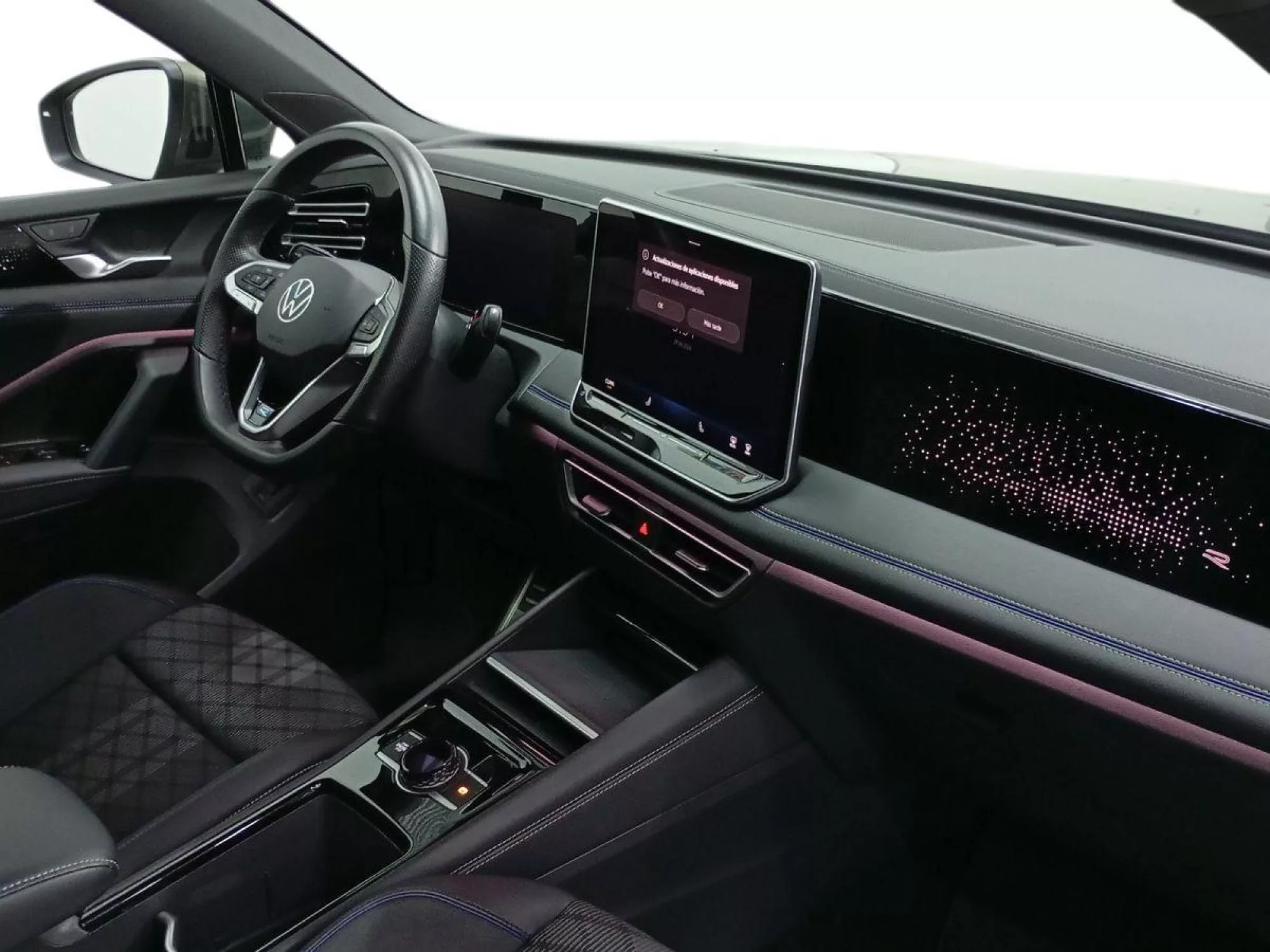 VOLKSWAGEN TIGUAN Diesel 2025 segunda-mano Jaén