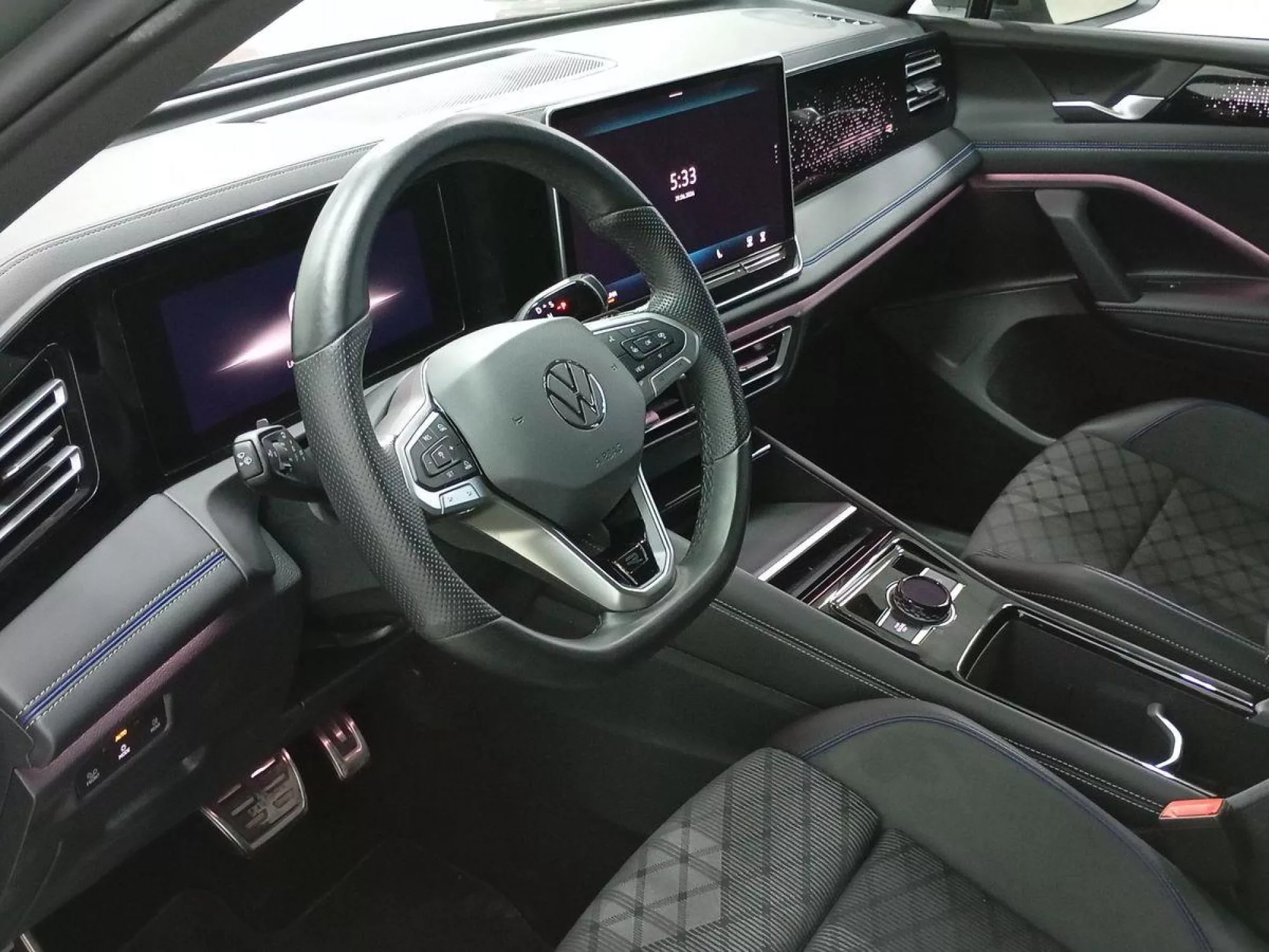 VOLKSWAGEN TIGUAN Diesel 2025 segunda-mano Jaén