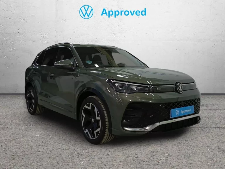 VOLKSWAGEN TIGUAN Diesel 2025 segunda-mano Jaén