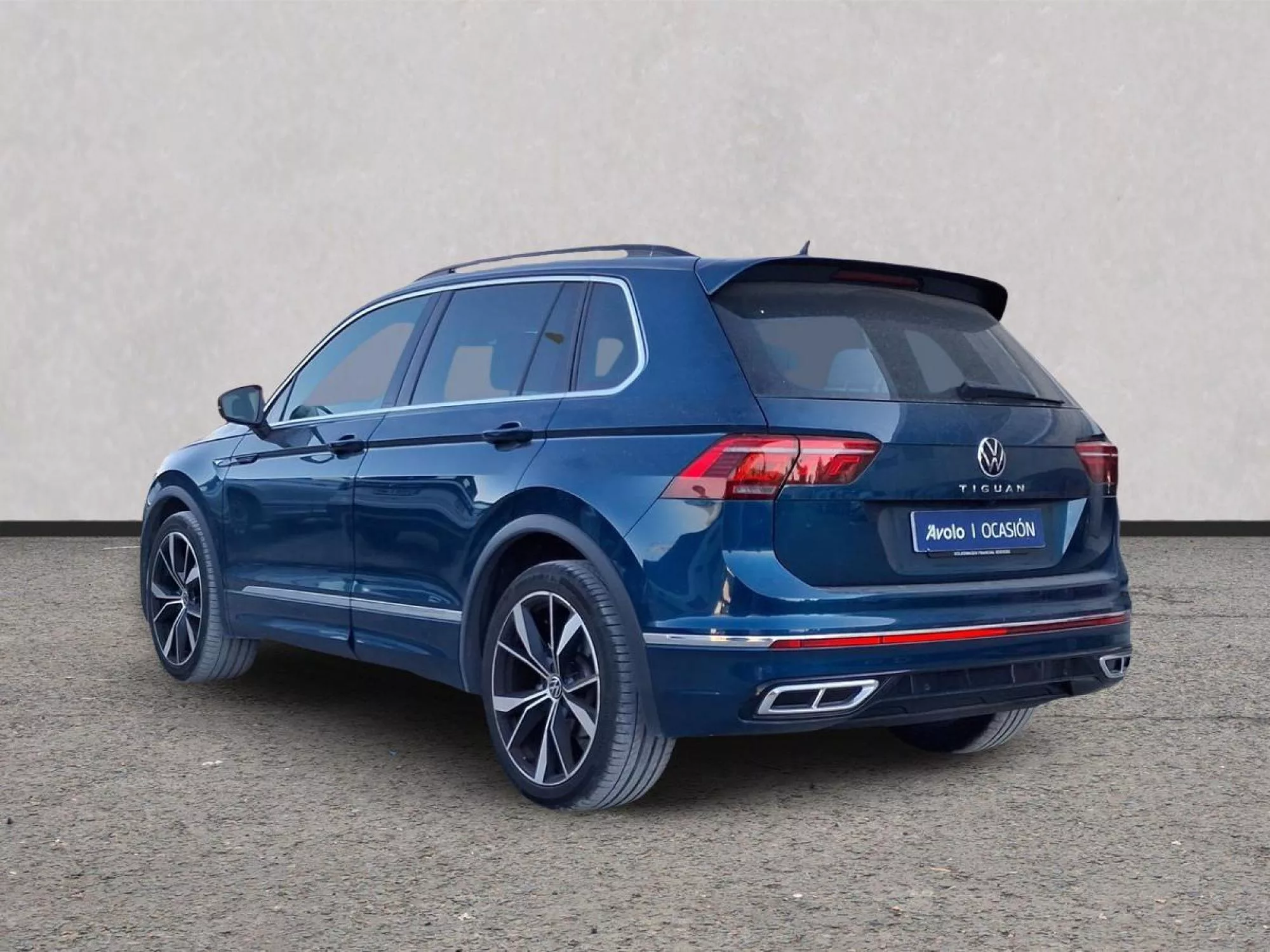 VOLKSWAGEN TIGUAN Gasolina 2023 segunda-mano Jaén
