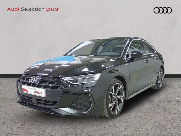 AUDI A3 SEDAN Hibrido 2025 segunda-mano Jaén