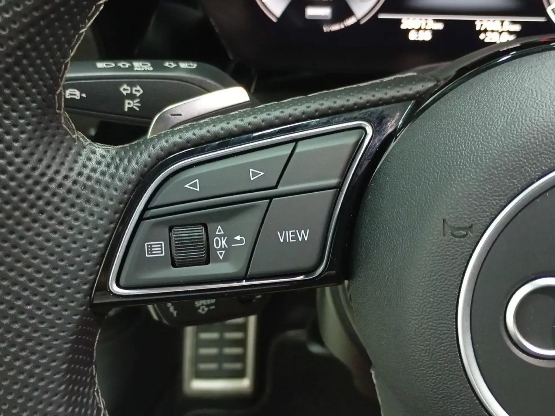 AUDI A3 SPORTBACK Hibrido enchufable 2025 segunda-mano Jaén