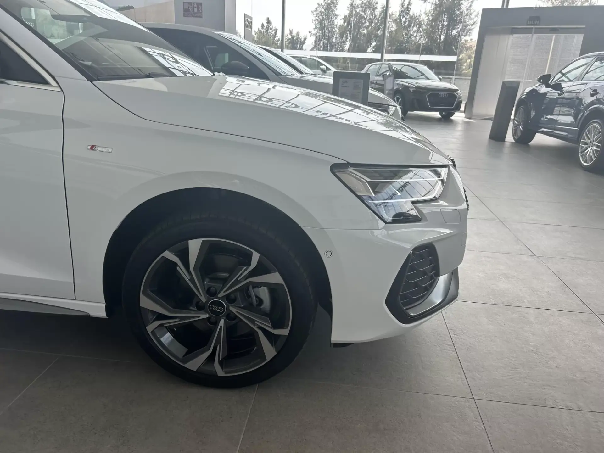 AUDI A3 SPORTBACK Hibrido enchufable nuevo entrega inmediata Jaén