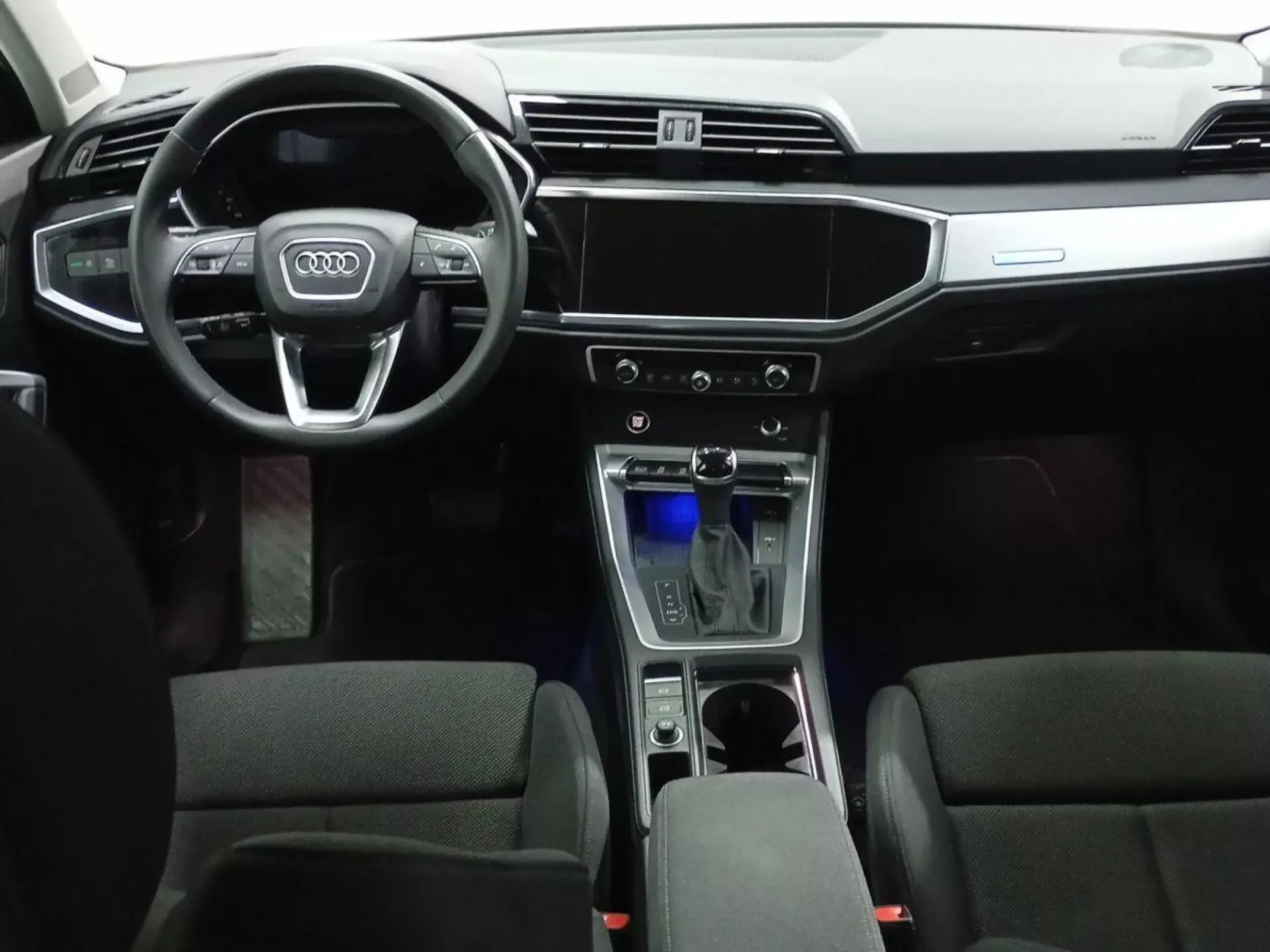AUDI Q3 Gasolina 2025 km 0 Jaén