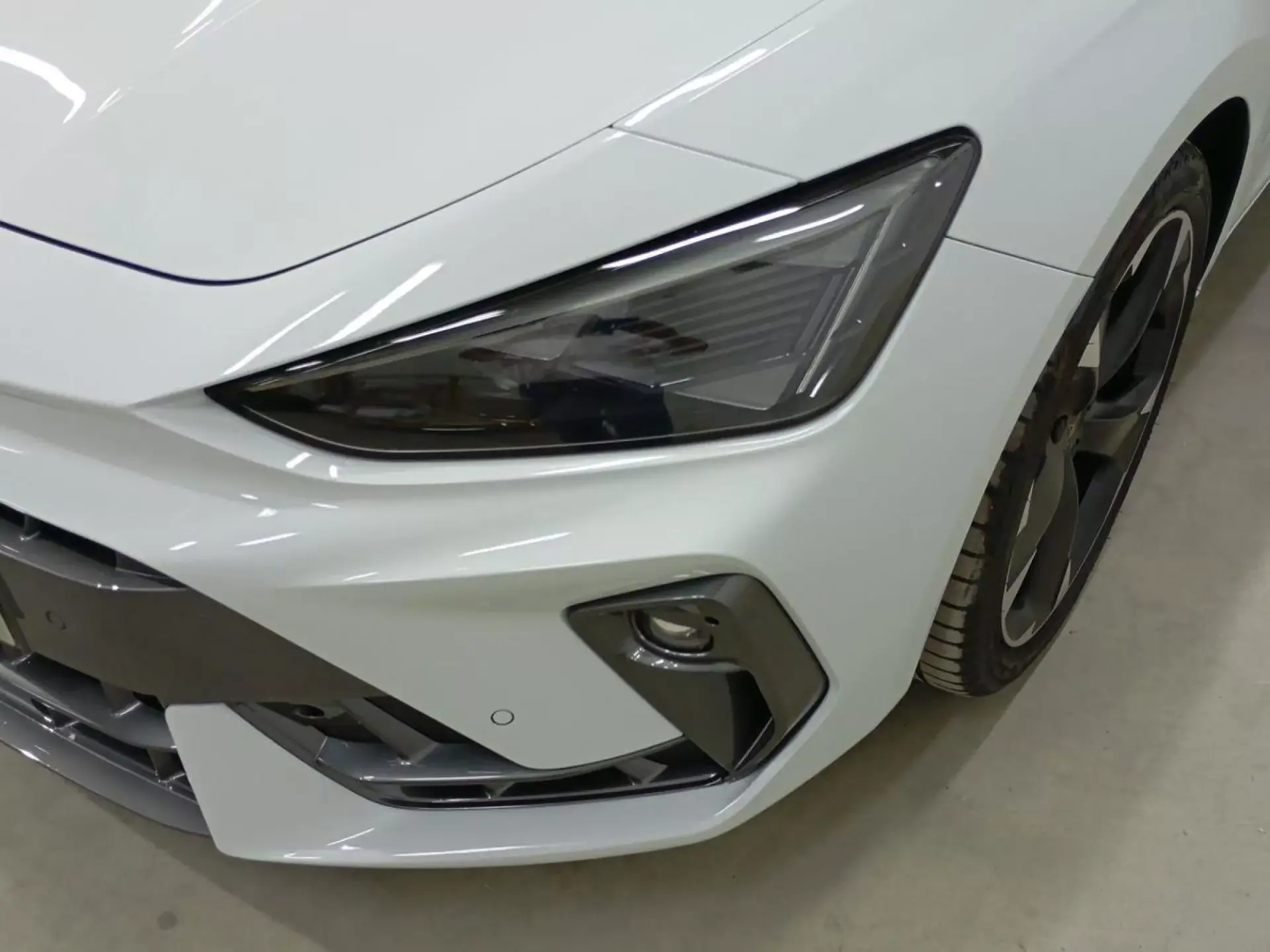 CUPRA LEON Hibrido 2025 km 0 Jaén