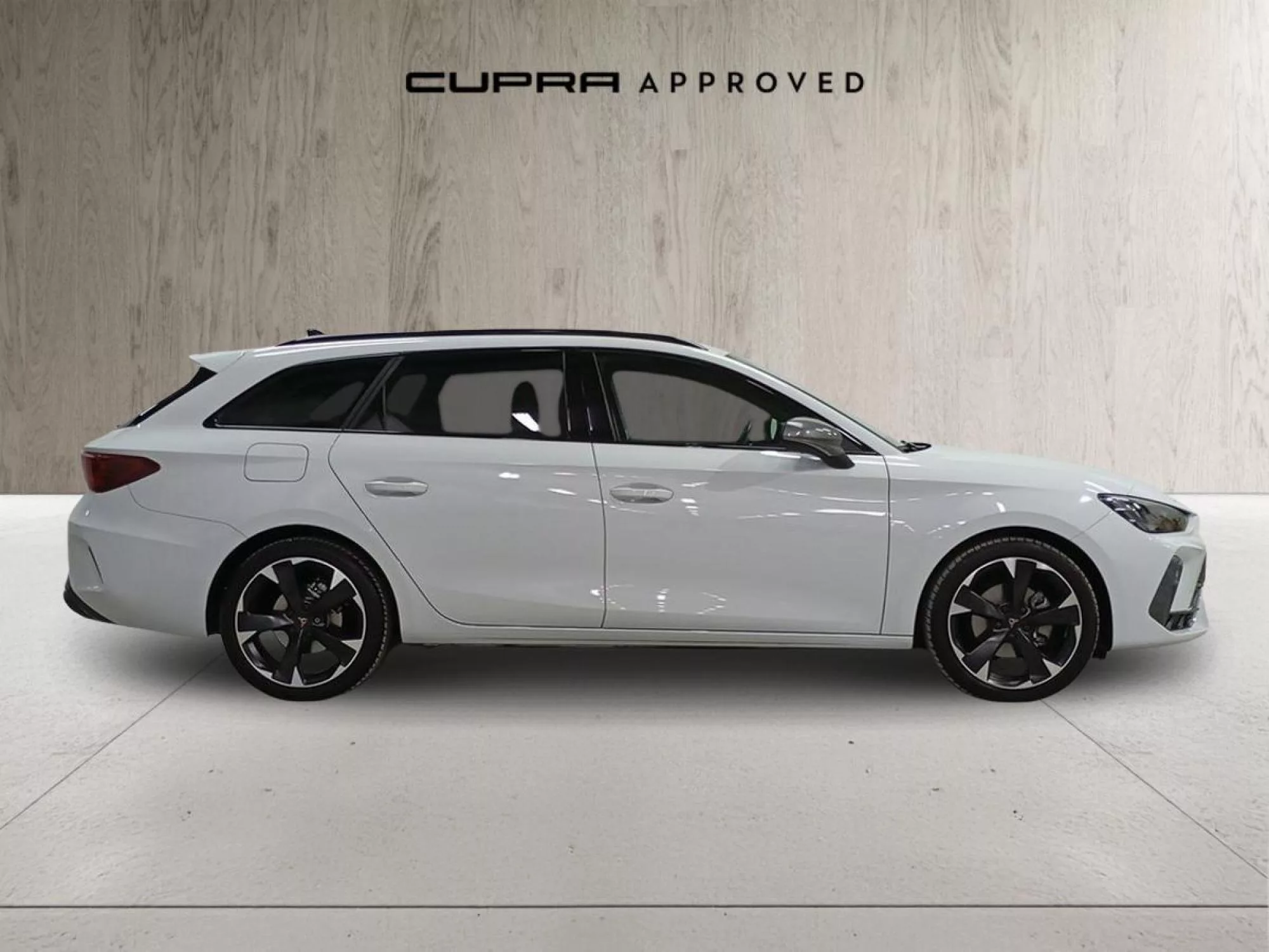 CUPRA LEON Hibrido 2025 km 0 Jaén