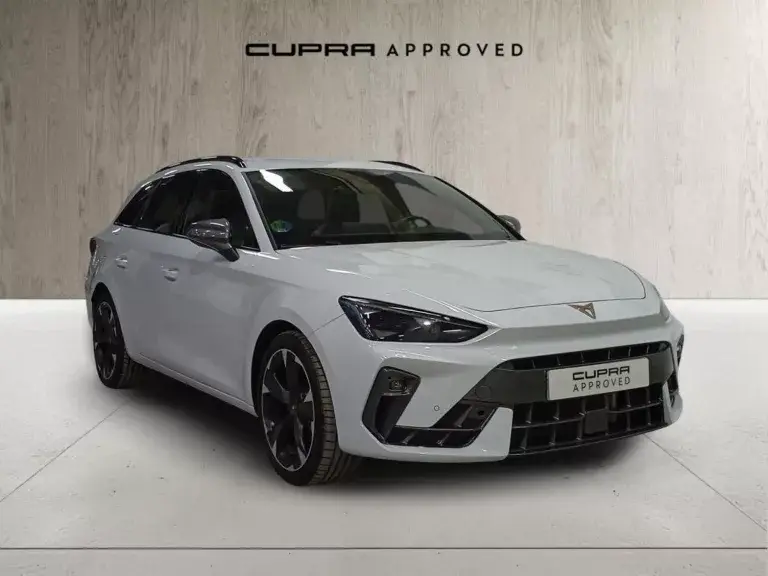 CUPRA LEON Hibrido 2025 km 0 Jaén