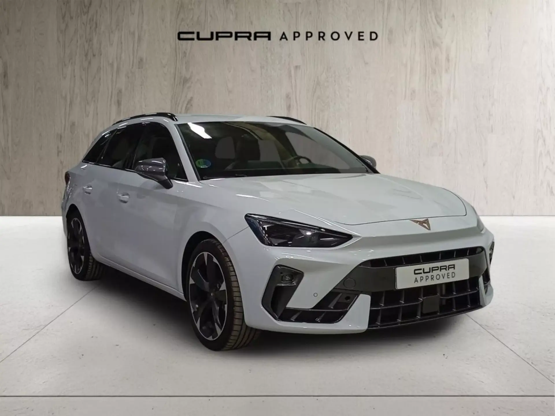 CUPRA LEON Hibrido 2025 km 0 Jaén