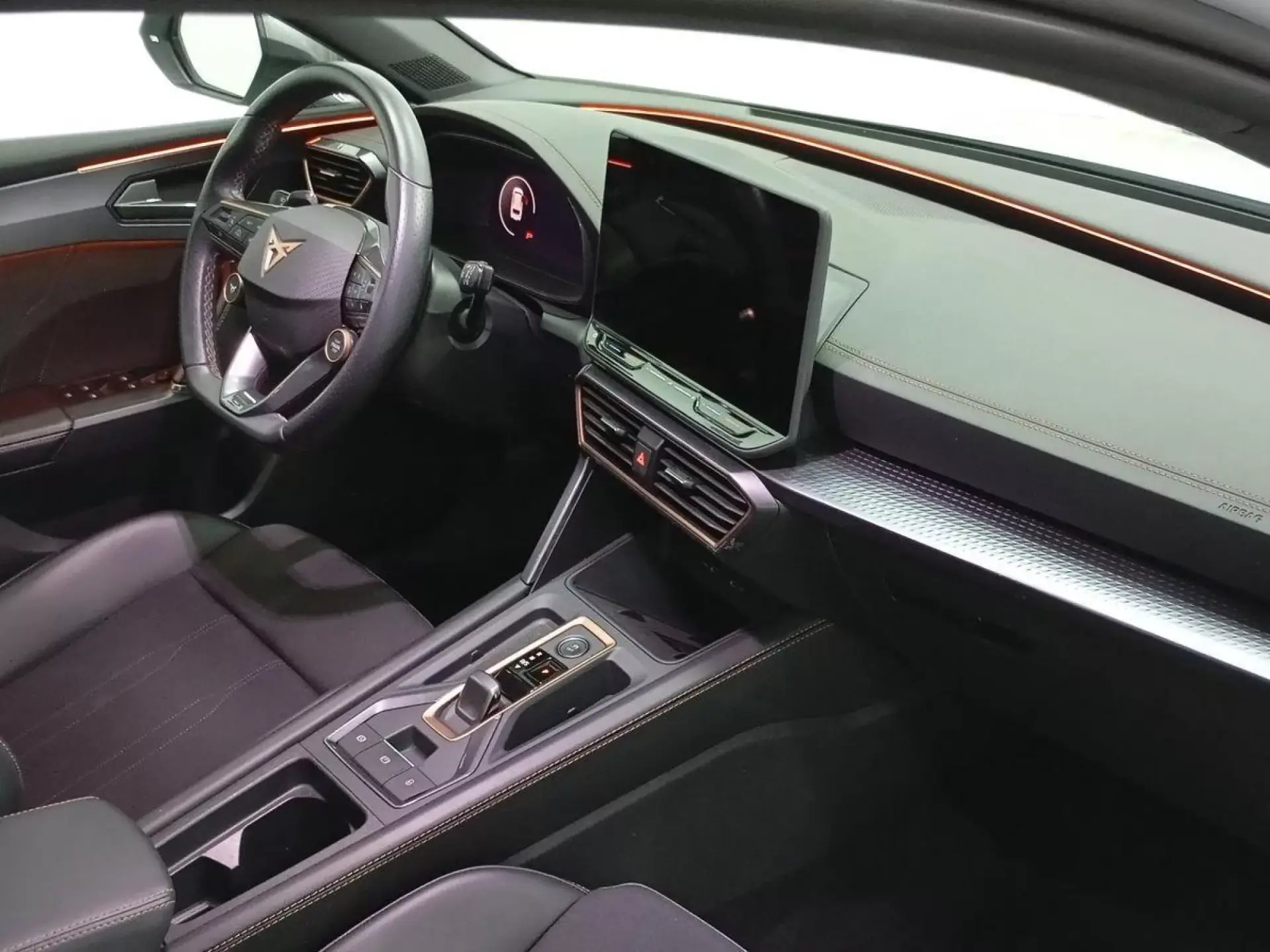 CUPRA LEON Hibrido 2025 km 0 Jaén