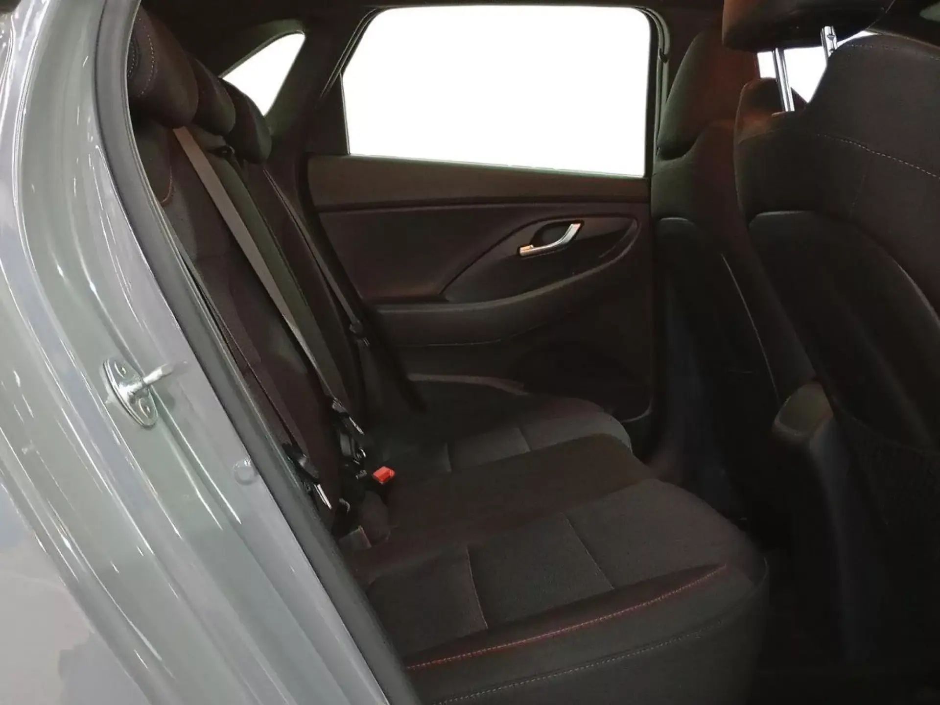 HYUNDAI I30 Gasolina 2020 segunda-mano Jaén