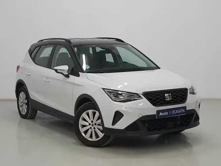 SEAT ARONA Gasolina 2024 segunda-mano Jaén