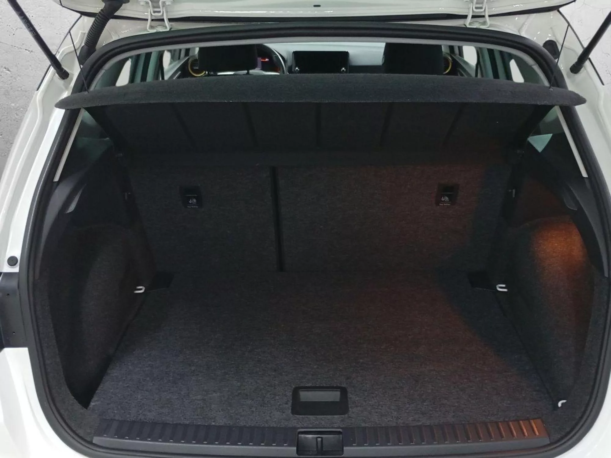 SEAT ARONA Gasolina 2025 segunda-mano Jaén