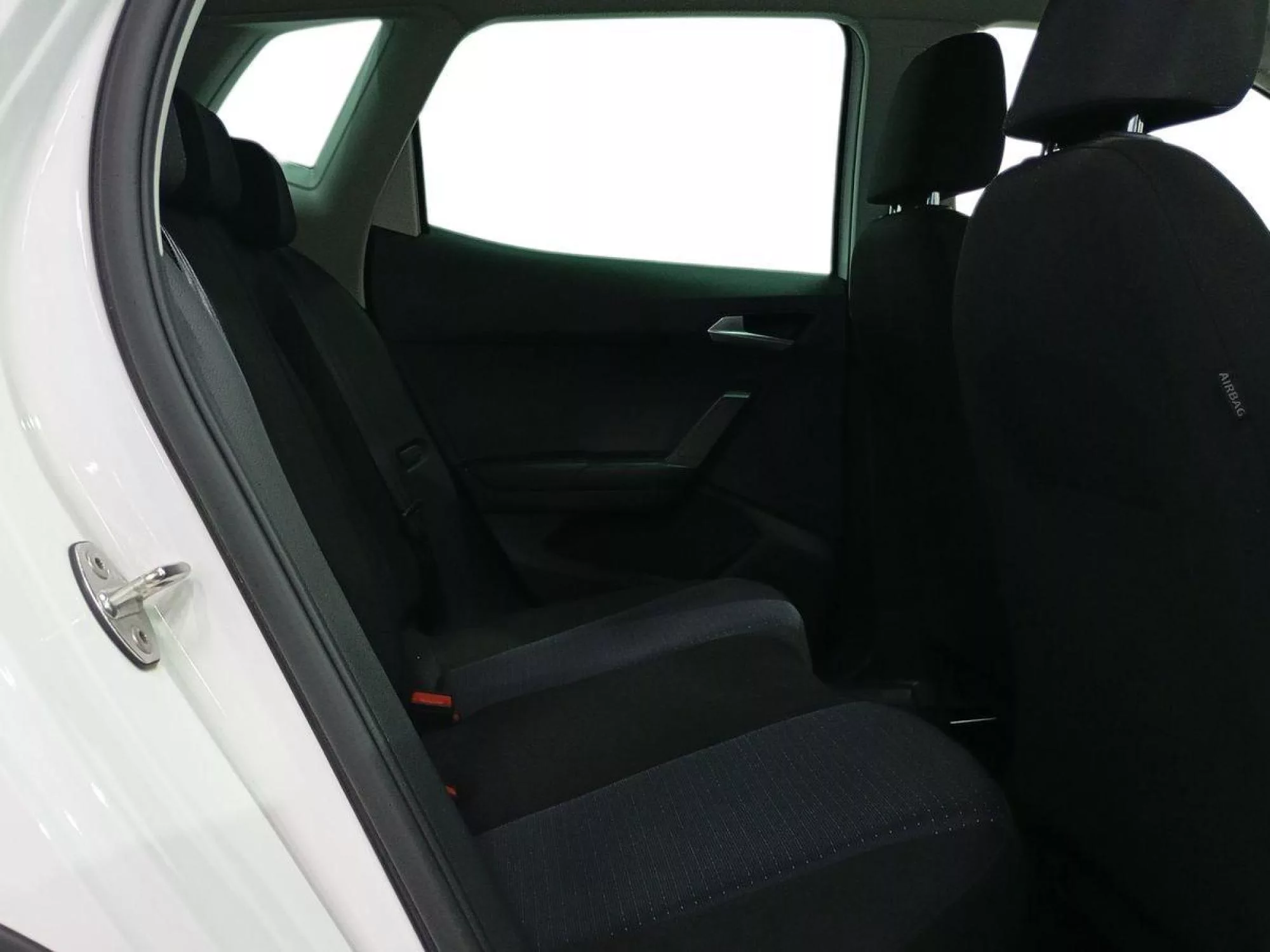 SEAT ARONA Gasolina 2025 segunda-mano Jaén