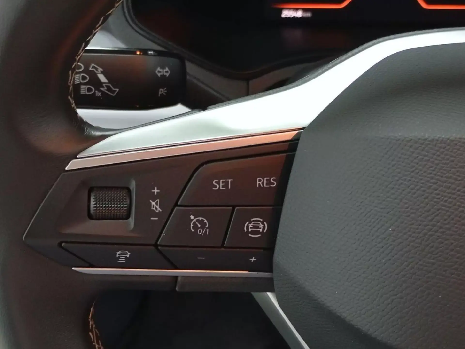SEAT ARONA Gasolina 2025 segunda-mano Jaén