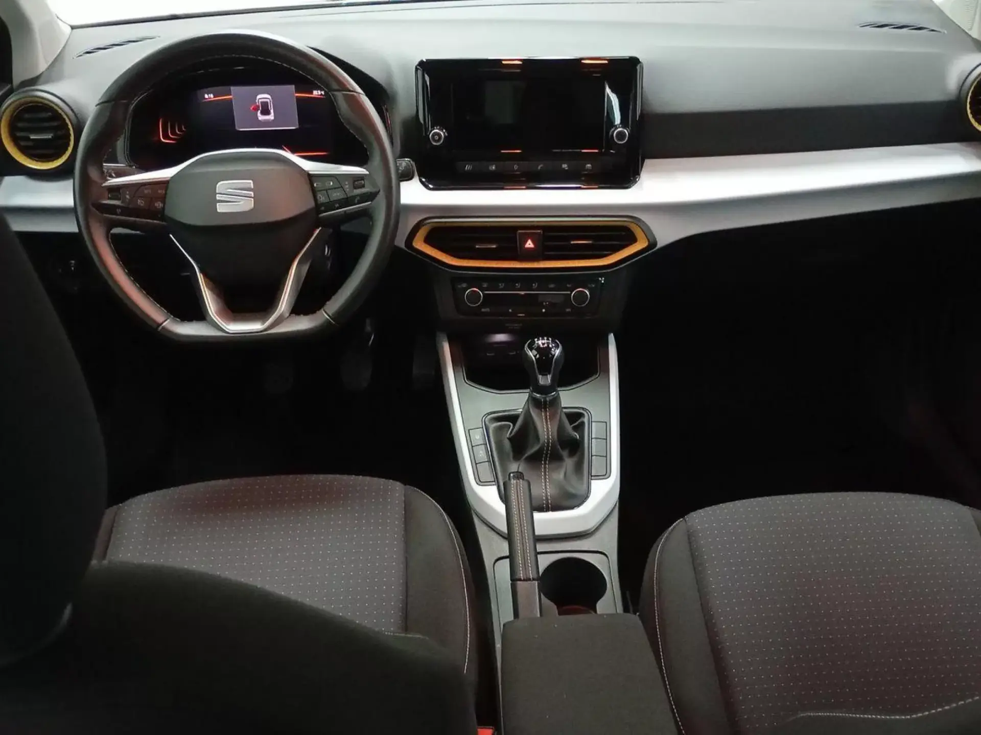 SEAT ARONA Gasolina 2025 segunda-mano Jaén