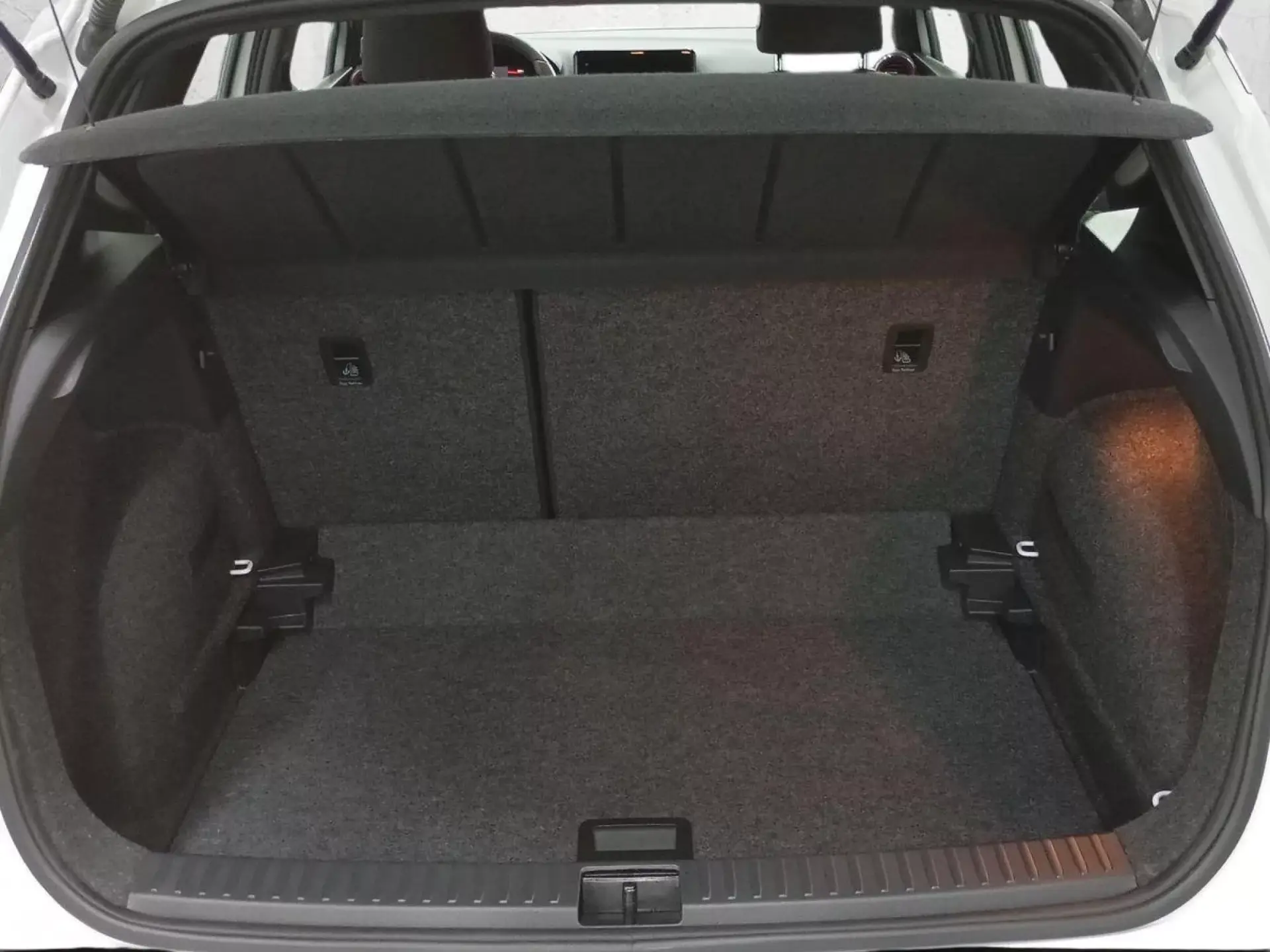 SEAT ARONA Gasolina 2025 segunda-mano Jaén