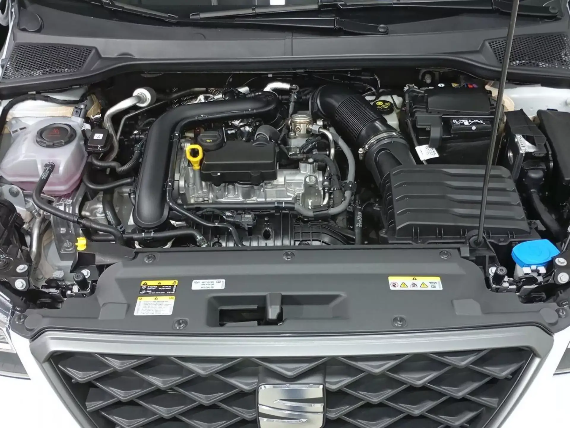 SEAT ARONA Gasolina 2025 segunda-mano Jaén