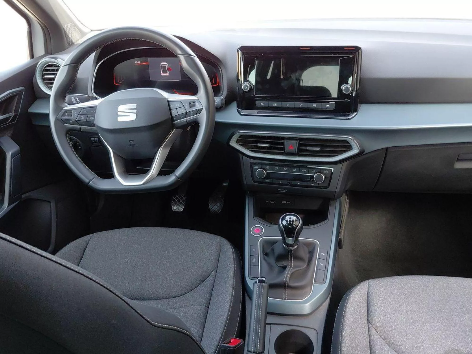 SEAT ARONA Gasolina 2025 segunda-mano Jaén